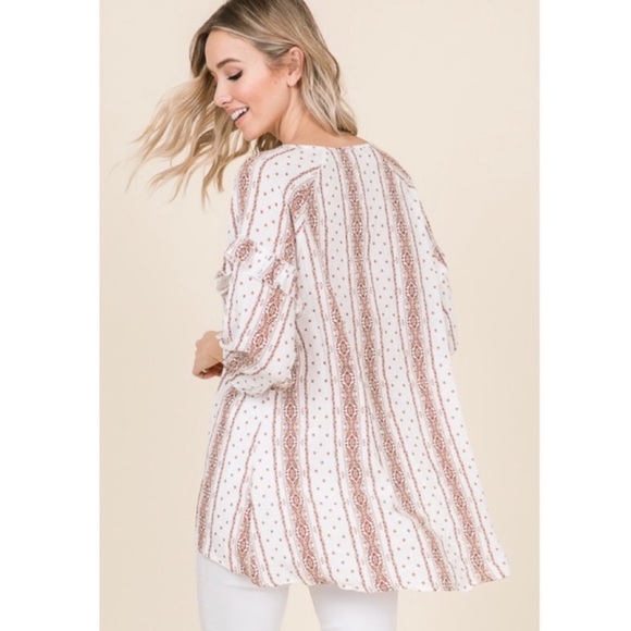 New! Boho Ruffles Tunic Tassels Hi Lo Hem and Elastic stretchy Cuffs Top - Picture 7 of 8